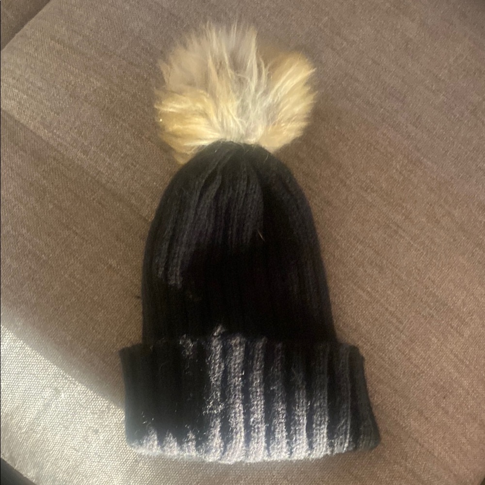 Black Knit Beanie with Faux Fur Pom